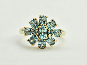 0896: Vintage: 9ct Gold 11 Swiss Blue Topaz Flower Head Ring- inspired design