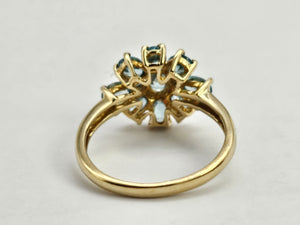 0896: Vintage: 9ct Gold 11 Swiss Blue Topaz Flower Head Ring- inspired design