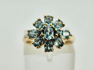 0896: Vintage: 9ct Gold 11 Swiss Blue Topaz Flower Head Ring- inspired design