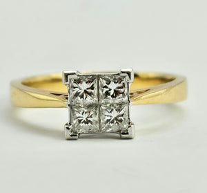 0937: Vintage: 18ct Gold Princess cut Diamonds (0.6ct)&nbsp; Geometric Set Ring