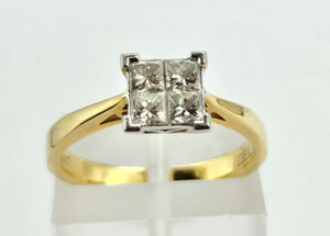 0937: Vintage: 18ct Gold Princess cut Diamonds (0.6ct)&nbsp; Geometric Set Ring