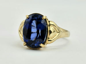 0765: Vintage; 9ct Gold French Blue Sapphire Cocktail Ring- remarkable