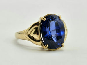 0765: Vintage; 9ct Gold French Blue Sapphire Cocktail Ring- remarkable