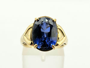 0765: Vintage; 9ct Gold French Blue Sapphire Cocktail Ring- remarkable