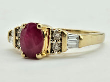 Load image into Gallery viewer, 0795: Vintage: 14ct Gold Rubies Baguette Diamonds Dress Ring- lovely symmetry
