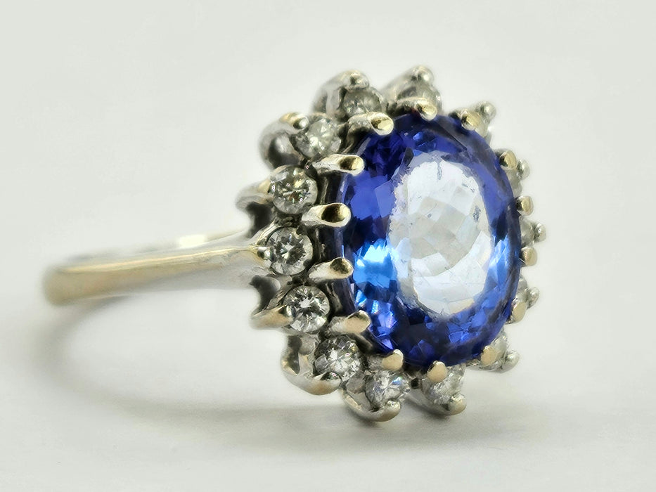 6500 Vintage: 18ct White Gold 2.06ct Tanzanite & Diamond Halo Cluster Ring
