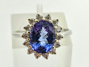 0813: Vintage: 18ct Gold Persian Blue Tanzanite Diamonds Halo Cluster Ring- fabulous