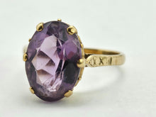 Load image into Gallery viewer, 0829: Vintage: 9ct Gold Lilac Amethyst Cocktail Ring -Date-Mark 1979- 46 Years old
