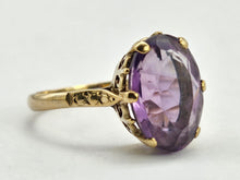 Load image into Gallery viewer, 0829: Vintage: 9ct Gold Lilac Amethyst Cocktail Ring -Date-Mark 1979- 46 Years old
