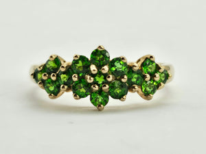 0830: Vintage: 9ct Gold 15 Diopsides Geometric Cluster Ring- gorgeous green