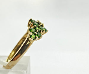 0830: Vintage: 9ct Gold 15 Diopsides Geometric Cluster Ring- gorgeous green