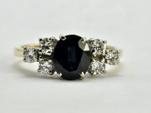 Load image into Gallery viewer, 0684: Vintage:18ct Blue Sapphire Diamonds Trefoil Ring
