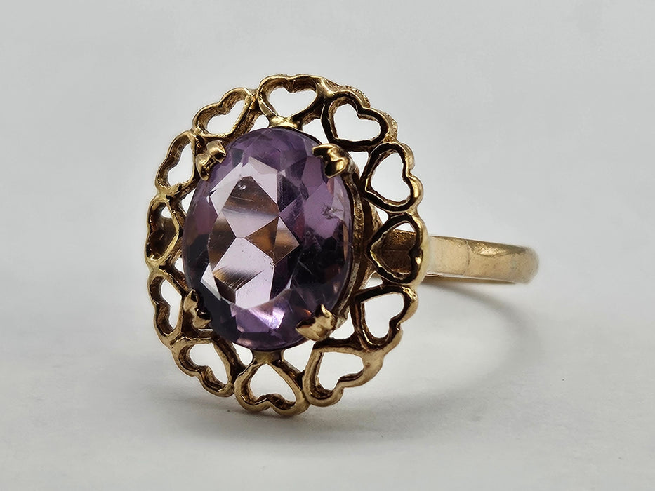 Vintage: Rare: 9ct Gold Lilac Amethyst Heart Set Ring — From 1959