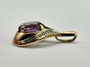 0805:Vintage: 9ct Gold Pear-Shaped Amethyst Diamonds Pendant- petite, sparkling