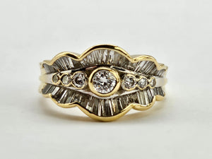 0808: Vintage: 18ct Gold Art Deco Style ( 1ct) Diamonds Ring- sparkling symmetry