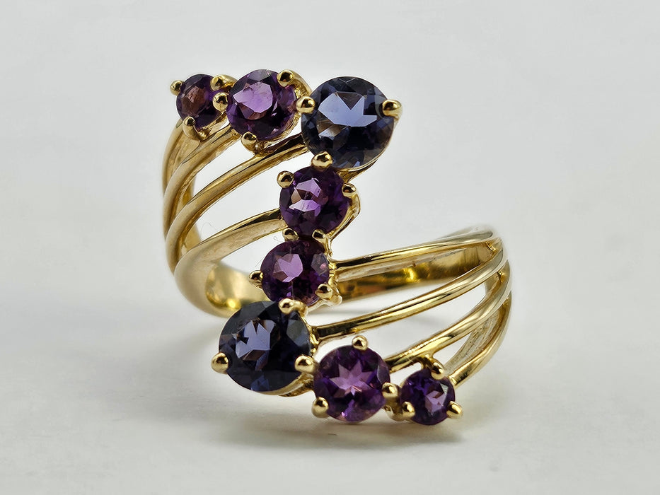 6319- Vintage 9ct Gold Iolites Amethysts Abstract Cocktail Ring