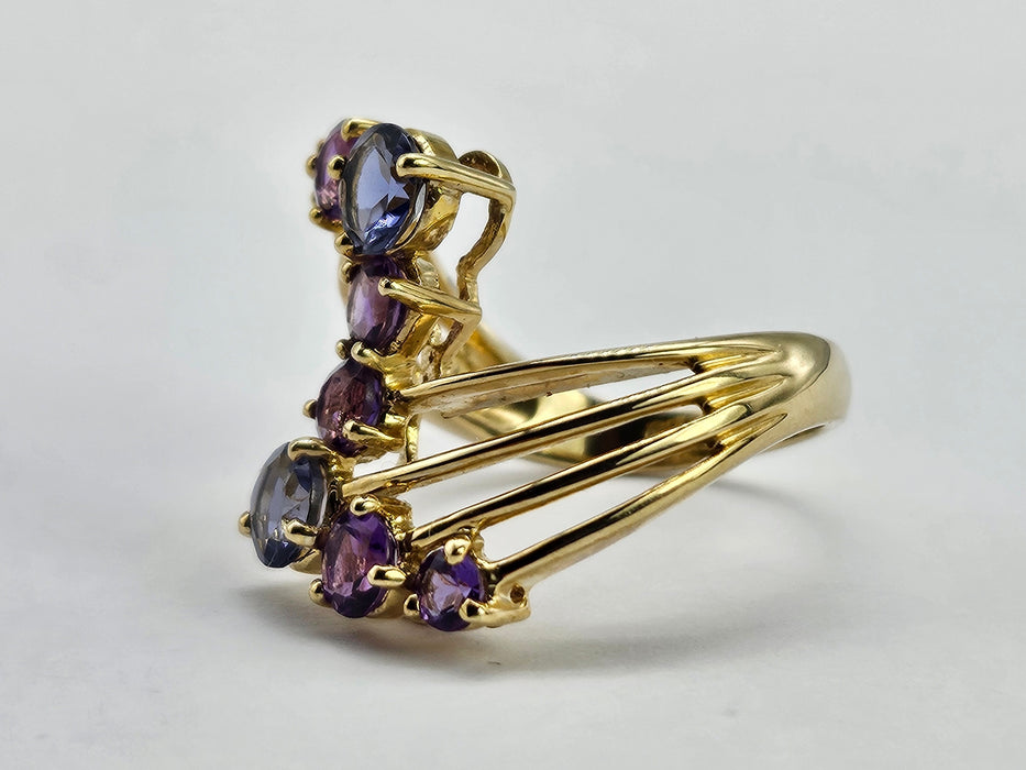 6319- Vintage 9ct Gold Iolites Amethysts Abstract Cocktail Ring