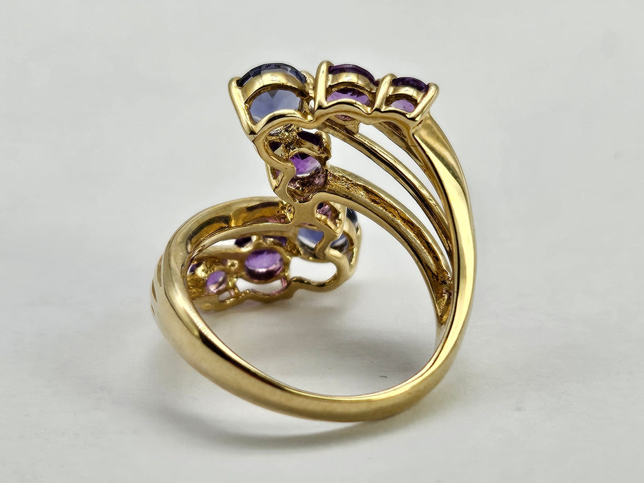 6319- Vintage 9ct Gold Iolites Amethysts Abstract Cocktail Ring