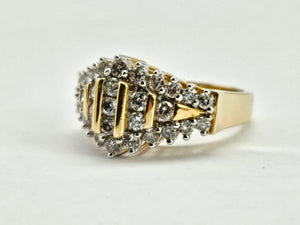 0913: Vintage: 14ct Gold 31 Round Full-Cut Diamonds (1ct) Ring- sparkling beauty