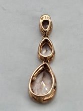 Load image into Gallery viewer, 0901: Vintage: Gorgeous 9ct Rose Gold Pink Pear-Cut Morganites Pendant
