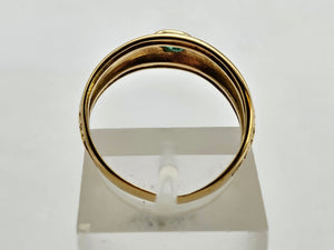 0674: Vintage: 18ct Gold Oval Emerald Signet Ring- ornate shank