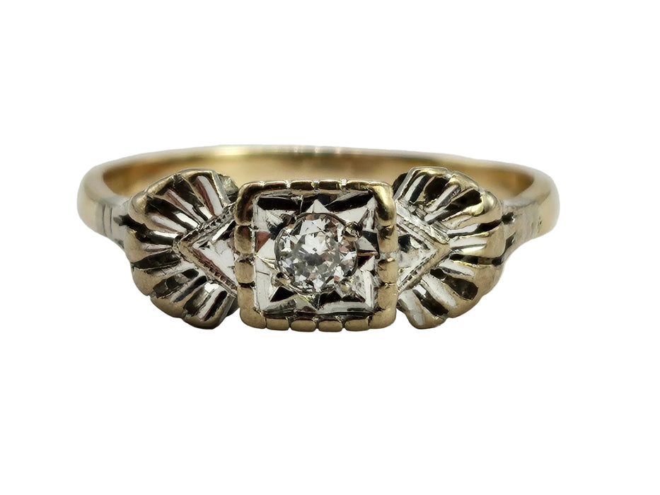 0675: Vintage: 18ct Gold Art Deco Full Round Cut Diamond Solitaire- around 100 years old,