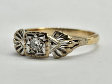 Load image into Gallery viewer, 0675: Vintage: 18ct Gold Art Deco Full Round Cut Diamond Solitaire- around 100 years old,
