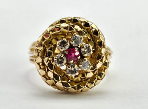 0762: Vintage 18ct Gold Ruby Diamonds Statement Ring- remarkable