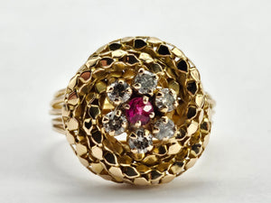 0762: Vintage 18ct Gold Ruby Diamonds Statement Ring- remarkable