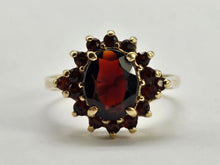 Load image into Gallery viewer, 0771;Vintage: 9ct Gold 17 Rich Red Garnets Flower Head Ring- mature hues,
