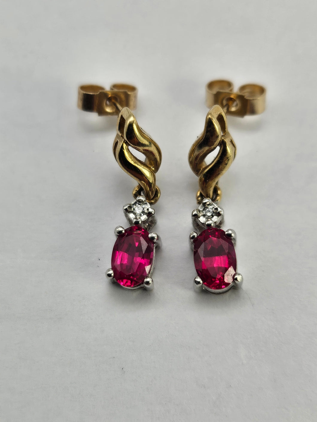 0779:Vintage: 9ct Mixed Gold Rubies Diamonds Drop/Dangle Earrings- very elegant