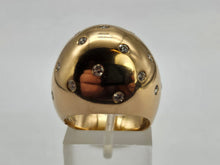 Load image into Gallery viewer, 0832: Vintage: Spectacular 18ct Gold Diamonds (0.76ct) Ring- a mighty statement piece
