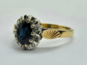 0580: Vintage Old: 18ct Gold French Blue Sapphires 10 Diamonds Cluster Ring