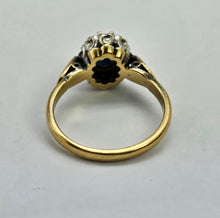 Cargar imagen en el visor de la galería, 0580: Vintage Old: 18ct Gold French Blue Sapphires 10 Diamonds Cluster Ring
