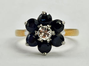 0582: Vintage: 18ct Gold: Blue Sapphire Diamond Floral Ring- super quality