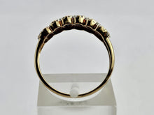 Cargar imagen en el visor de la galería, 0711: Vintage: 9ct Gold Black White Diamonds &quot;Salt &amp; Pepper&quot;&nbsp; Stacker Ring- exquisite
