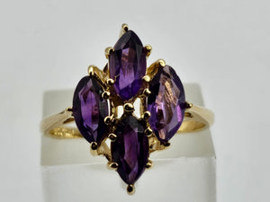 0798: Vintage: 14ct Gold Marquise- Cut Purple Amethysts Ring- Geometric Set&nbsp;