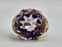 Load image into Gallery viewer, 0723: Vintage: Statement: 9ct Gold Round Cut Lilac Amethyst Ring- mature hues, lovely colours
