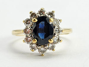 0752: Vintage: 18ct Gold French Blue Sapphire 12 Diamonds Diana Style Cluster Ring- Luscious