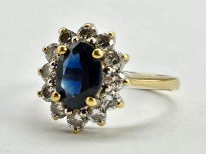 0752: Vintage: 18ct Gold French Blue Sapphire 12 Diamonds Diana Style Cluster Ring- Luscious