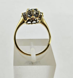 0752: Vintage: 18ct Gold French Blue Sapphire 12 Diamonds Diana Style Cluster Ring- Luscious