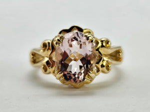 0801: Vintage: 9ct Gold Large Pink Morganite Cocktail Ring- Lush