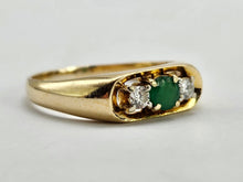 Load image into Gallery viewer, 0910: Vintage: 18ct Gold Art Deco Emerald Diamonds Stacker/Dress Ring- lovely symmetry
