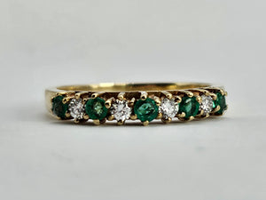 0709: Vintage: 9ct Yellow Gold Emeralds Diamonds Stacker Ring - demure, sparkling