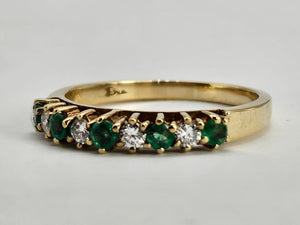 0709: Vintage: 9ct Yellow Gold Emeralds Diamonds Stacker Ring - demure, sparkling