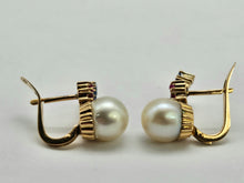 Load image into Gallery viewer, 0793: Vintage: 14ct Gold Pearls, Rubies, Iolites Stud Earrings- superb, reassuring weight
