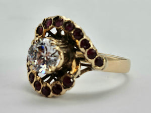 0796: &nbsp;Vintage: 18ct Gold Ice White Zircon Rubies&nbsp; Cluster Ring- statement, rare combination