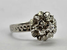 Load image into Gallery viewer, 0797: Vintage: 18ct White Gold Round Cut Diamonds Flower Head Ring- Date =-Mark 1974
