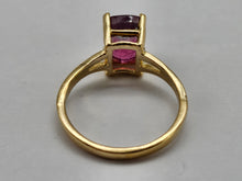 Cargar imagen en el visor de la galería, 0940: Vintage; Rare: 14ct Gold Bi- Colour &quot;Watermelon&quot; Tourmaline Ring
