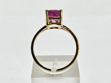 Cargar imagen en el visor de la galería, 0940: Vintage; Rare: 14ct Gold Bi- Colour &quot;Watermelon&quot; Tourmaline Ring
